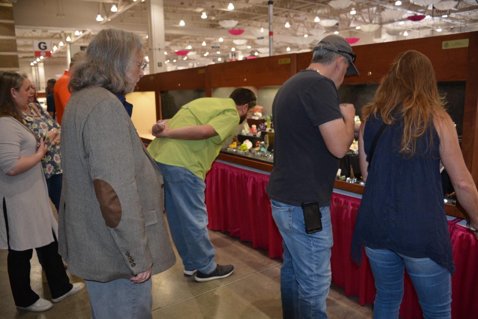 Competition Exhibits Viewers at the 2018 TGMS Show